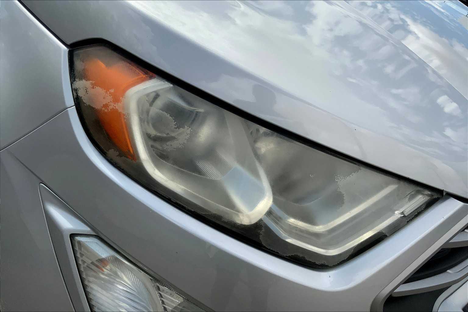 2020 Ford EcoSport SE photo 26