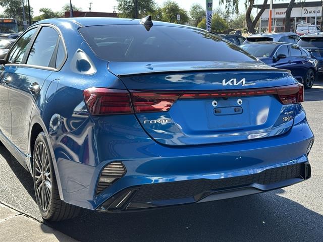 2023 Kia Forte GT-Line photo 5