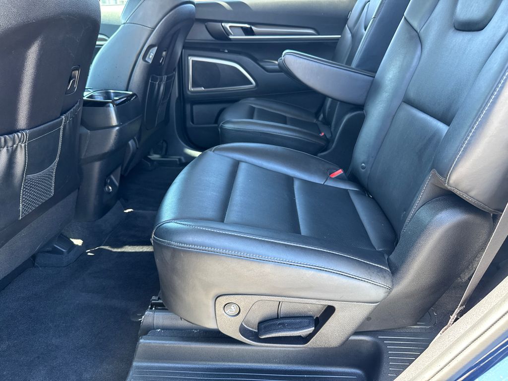 2025 Kia Telluride S photo 21