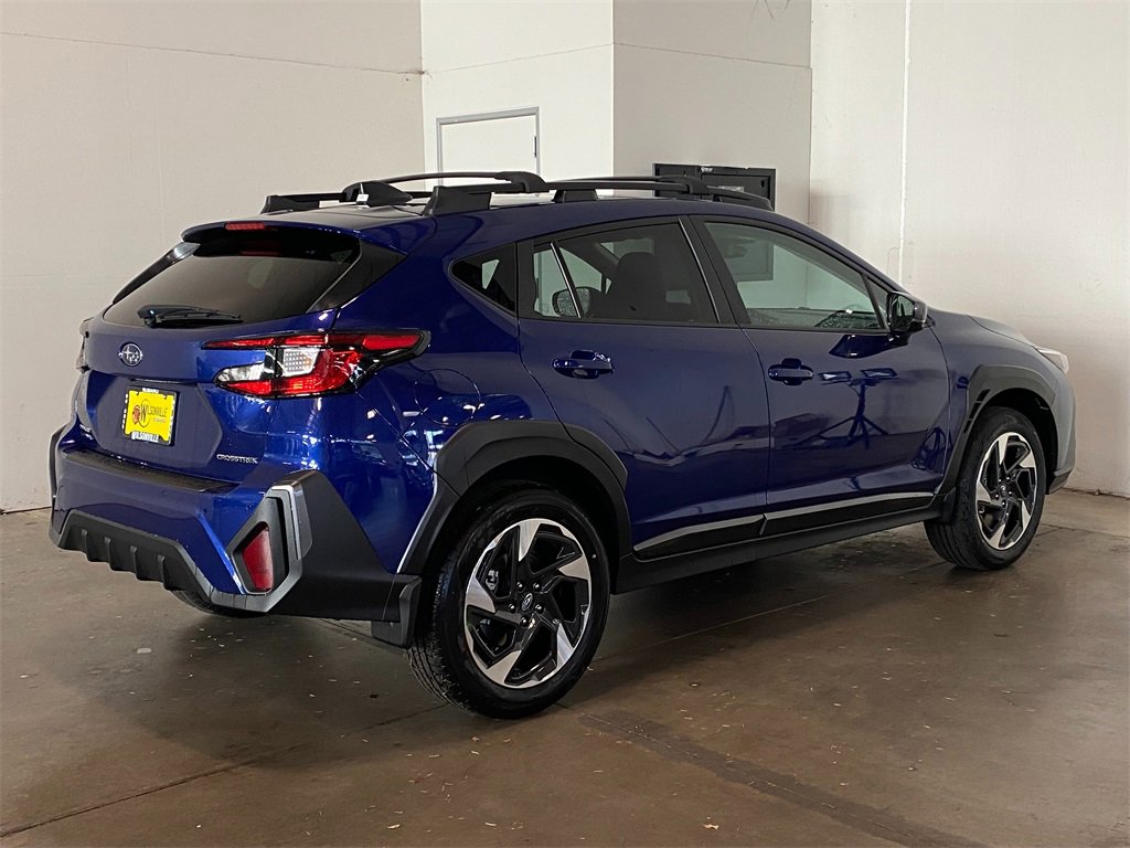 2025 Subaru Crosstrek Limited photo 7