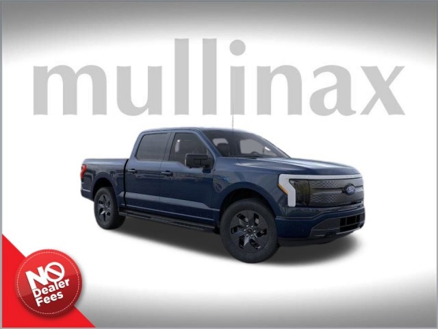 2025 Ford F-150 Lightning Flash's photo