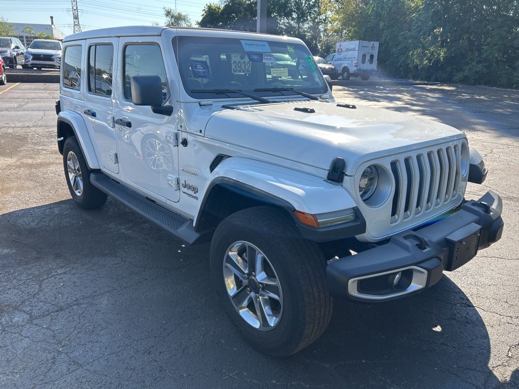 2021 Jeep Wrangler Unlimited Sahara photo 2
