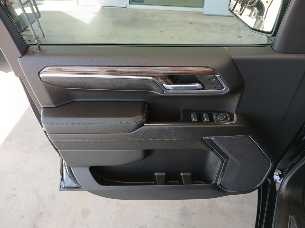 2023 Chevrolet Silverado 1500 LT photo 20