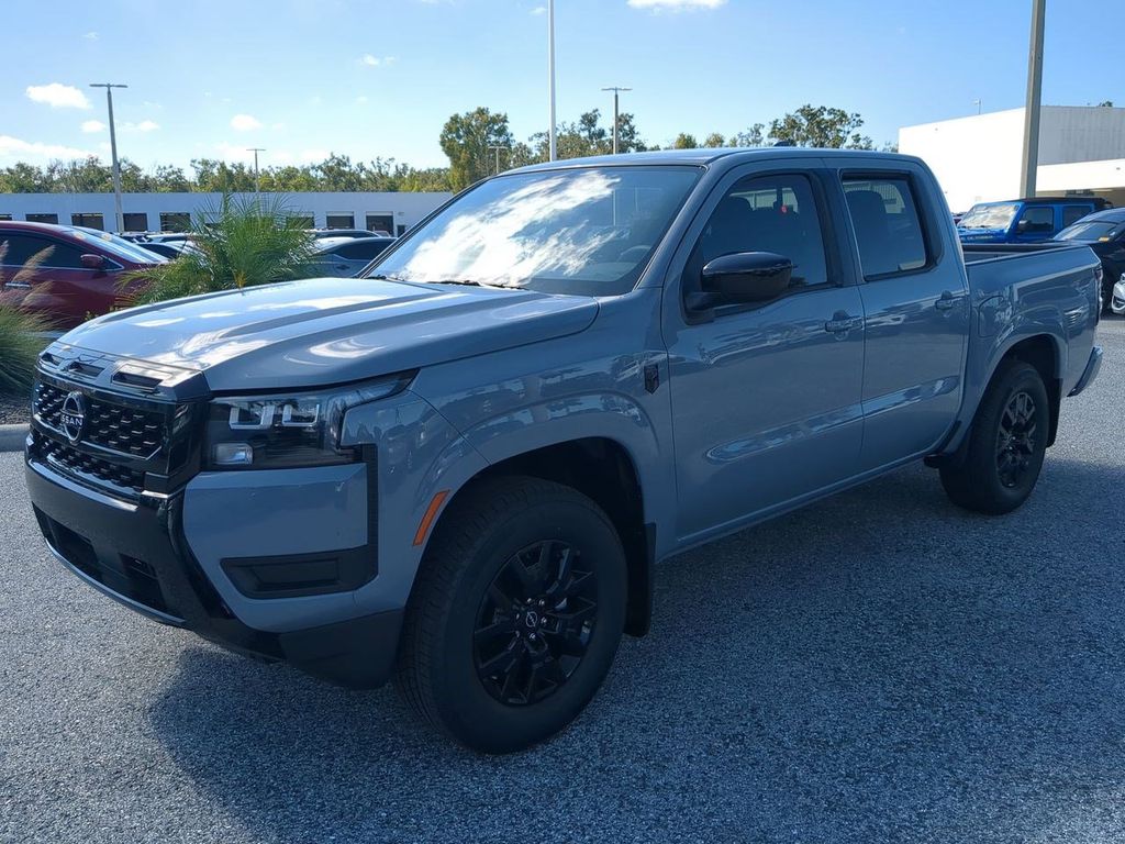 2026 Nissan Frontier Crew Cab SV photo 2