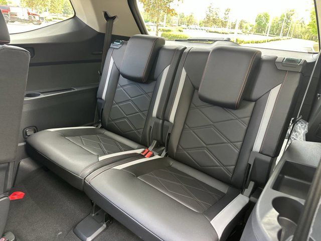 2025 Volkswagen Atlas Peak Edition SE photo 16
