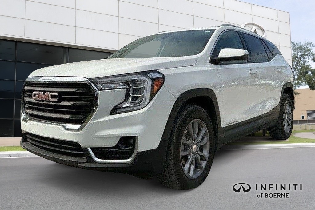 2024 GMC Terrain SLT's photo