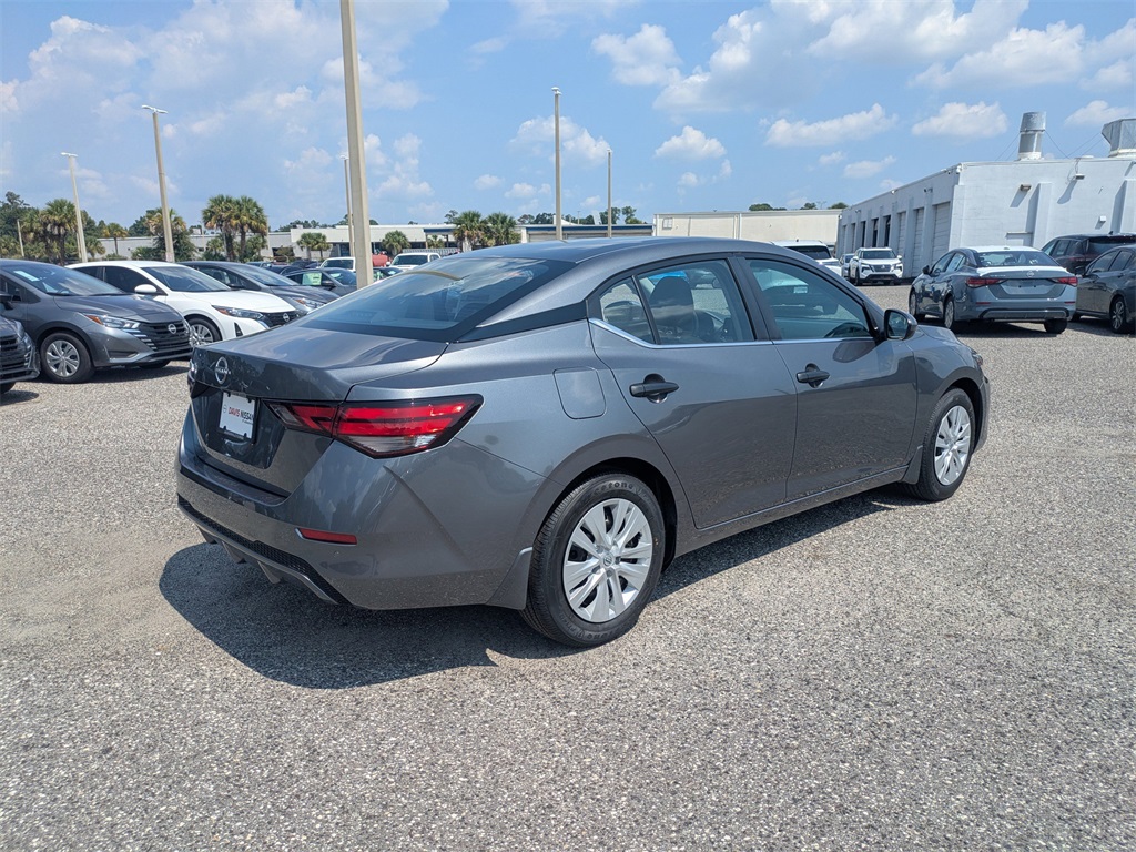 2025 Nissan Sentra S photo 3