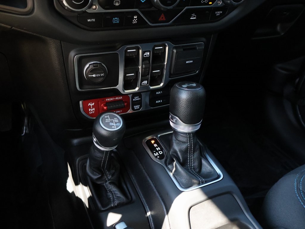 2024 Jeep Wrangler Rubicon 4xe photo 36