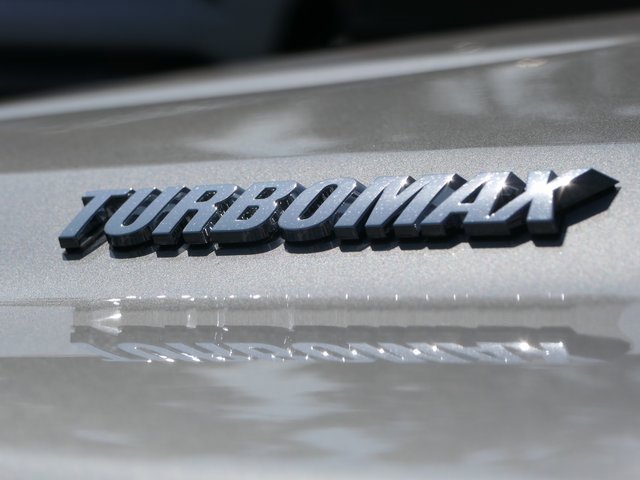 2025 Chevrolet Silverado 1500 LT photo 12