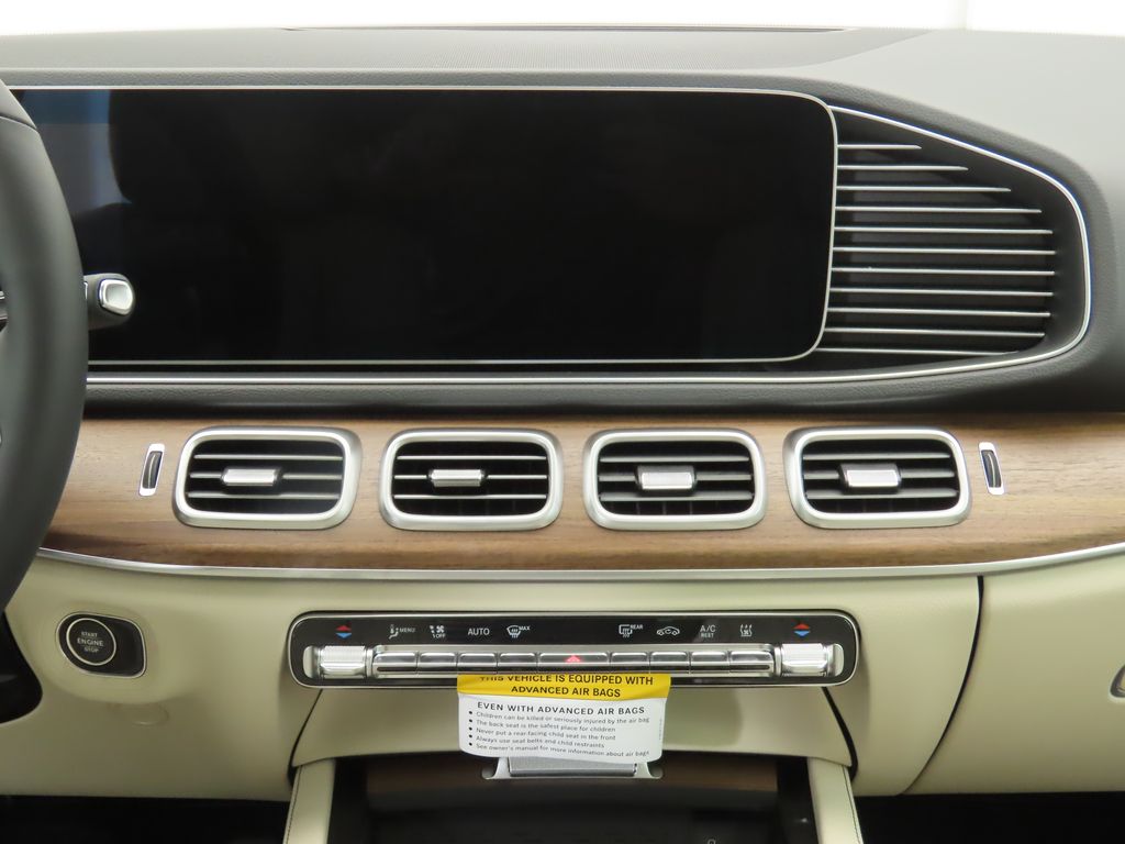 2026 Mercedes Benz GLE 450e 4MATIC photo 14