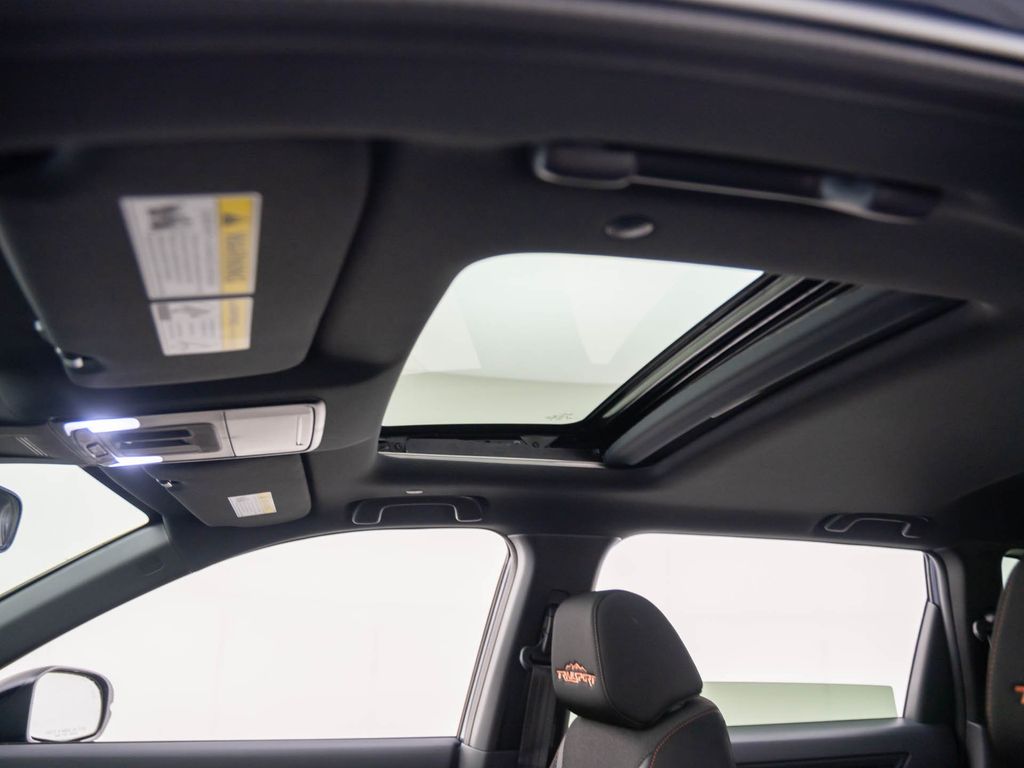 2026 Honda CR-V Hybrid photo 12