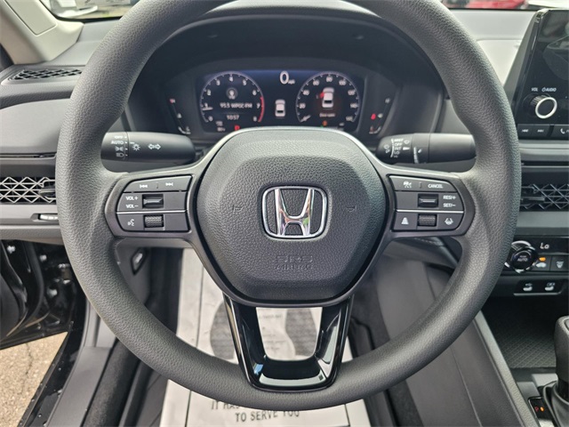 2025 Honda Accord LX photo 14