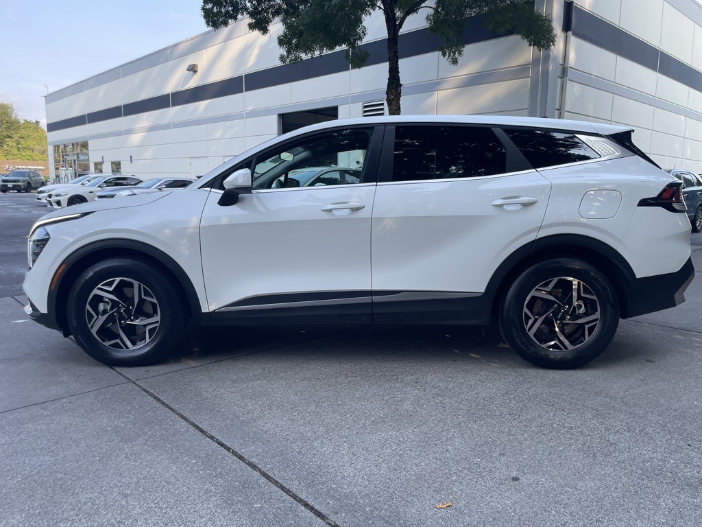 2024 Kia Sportage LX photo 6