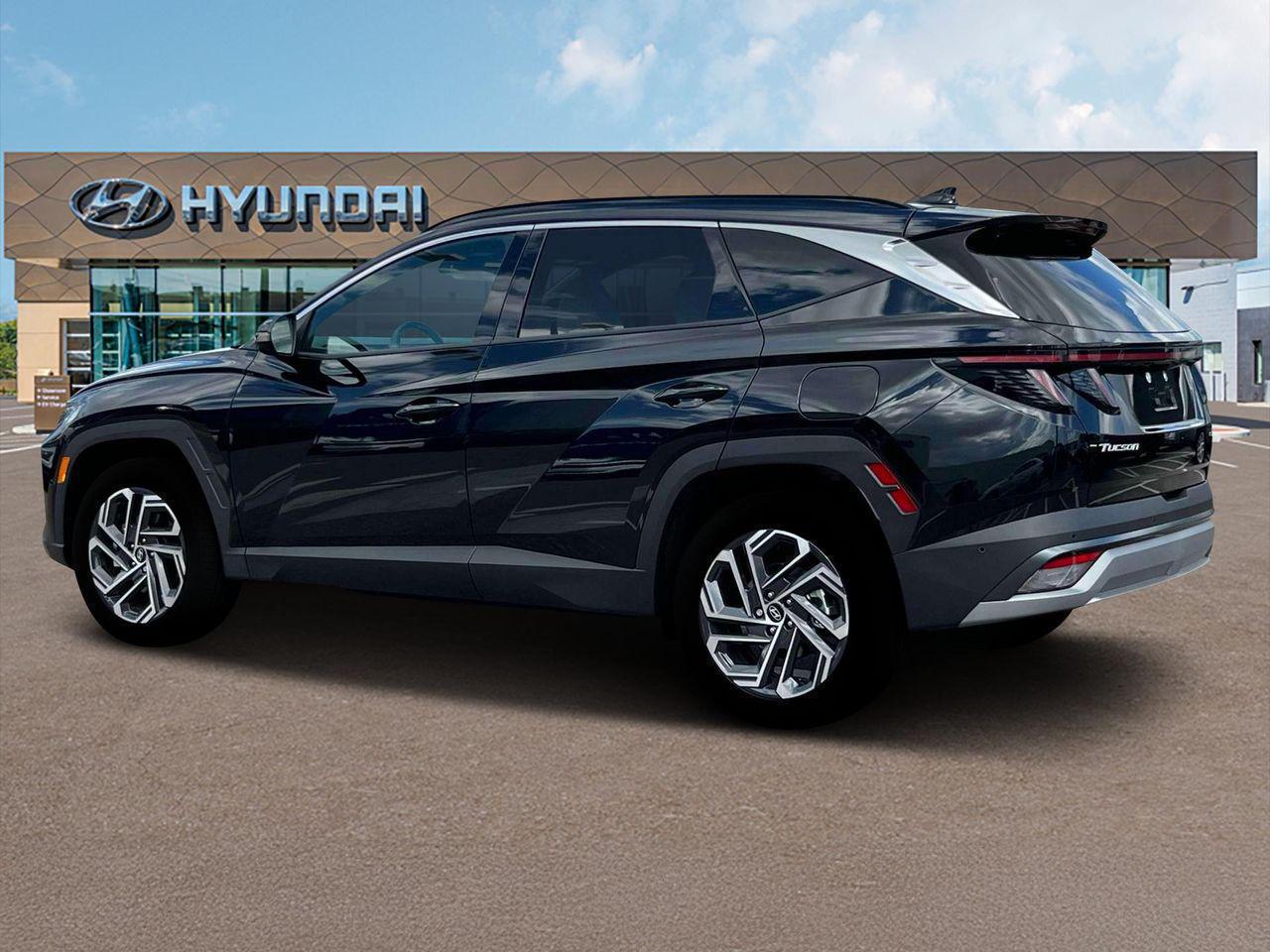 2025 Hyundai Tucson Hybrid Limited photo 4