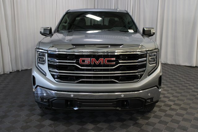 2026 Gmc Sierra 1500 SLT photo 2