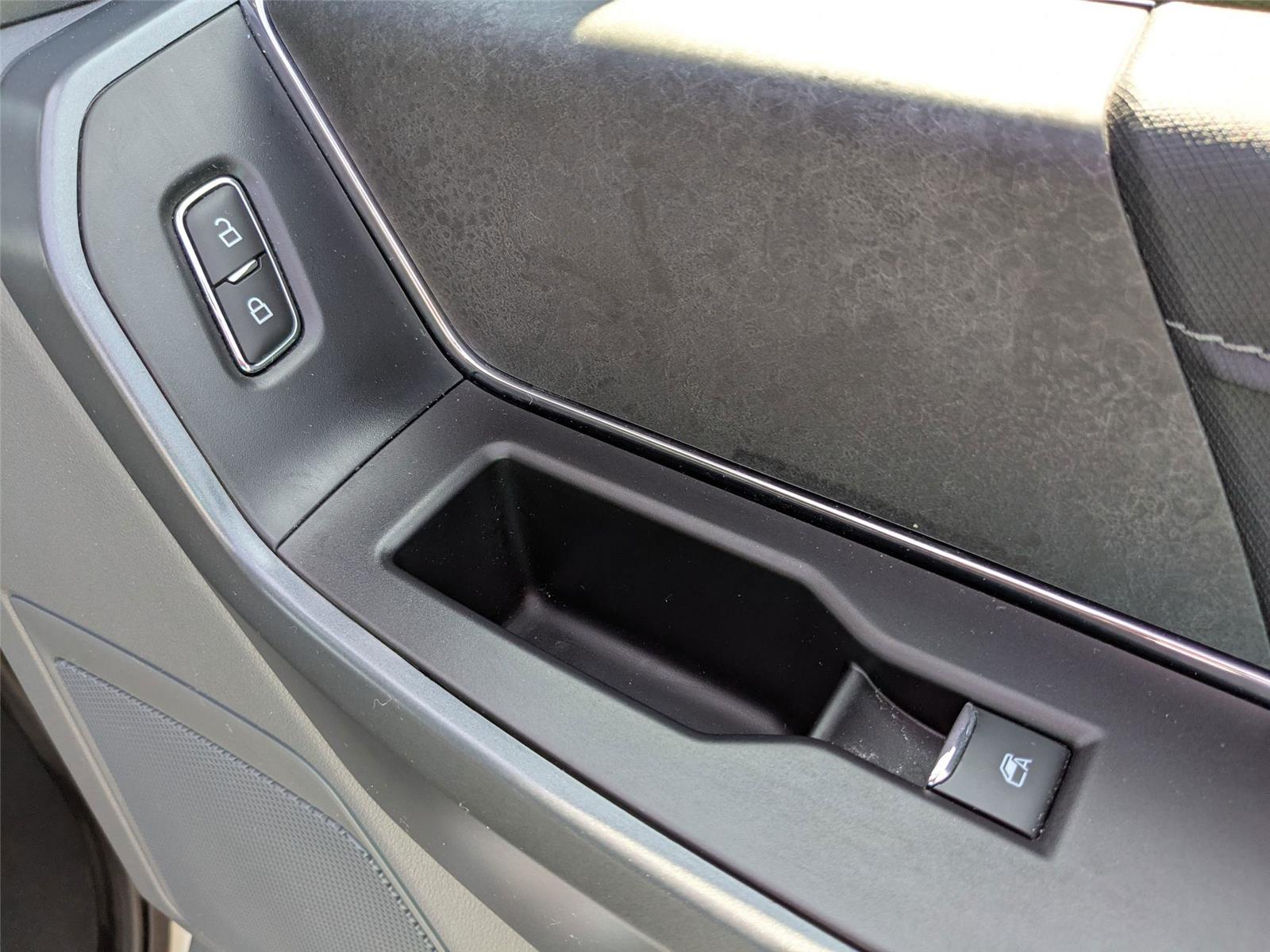 2024 Ford F-150 XLT photo 33