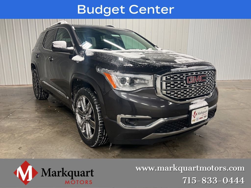 2017 GMC Acadia Denali's photo