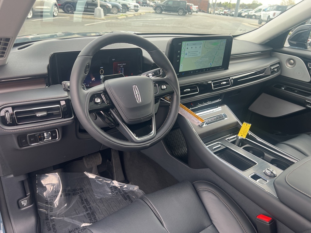 2025 Lincoln Aviator Reserve photo 32