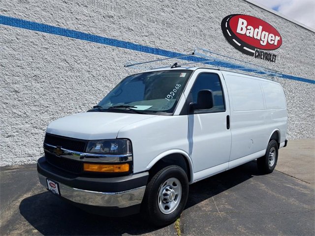 2025 Chevrolet Express Cargo Work Van's photo