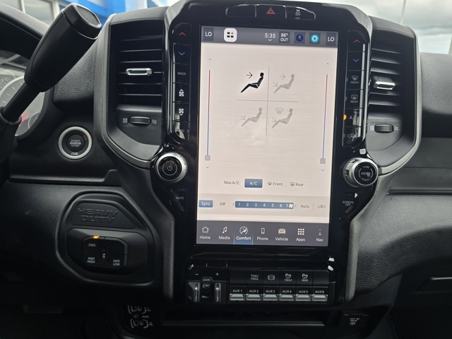 2025 Ram 2500 Tradesman photo 17