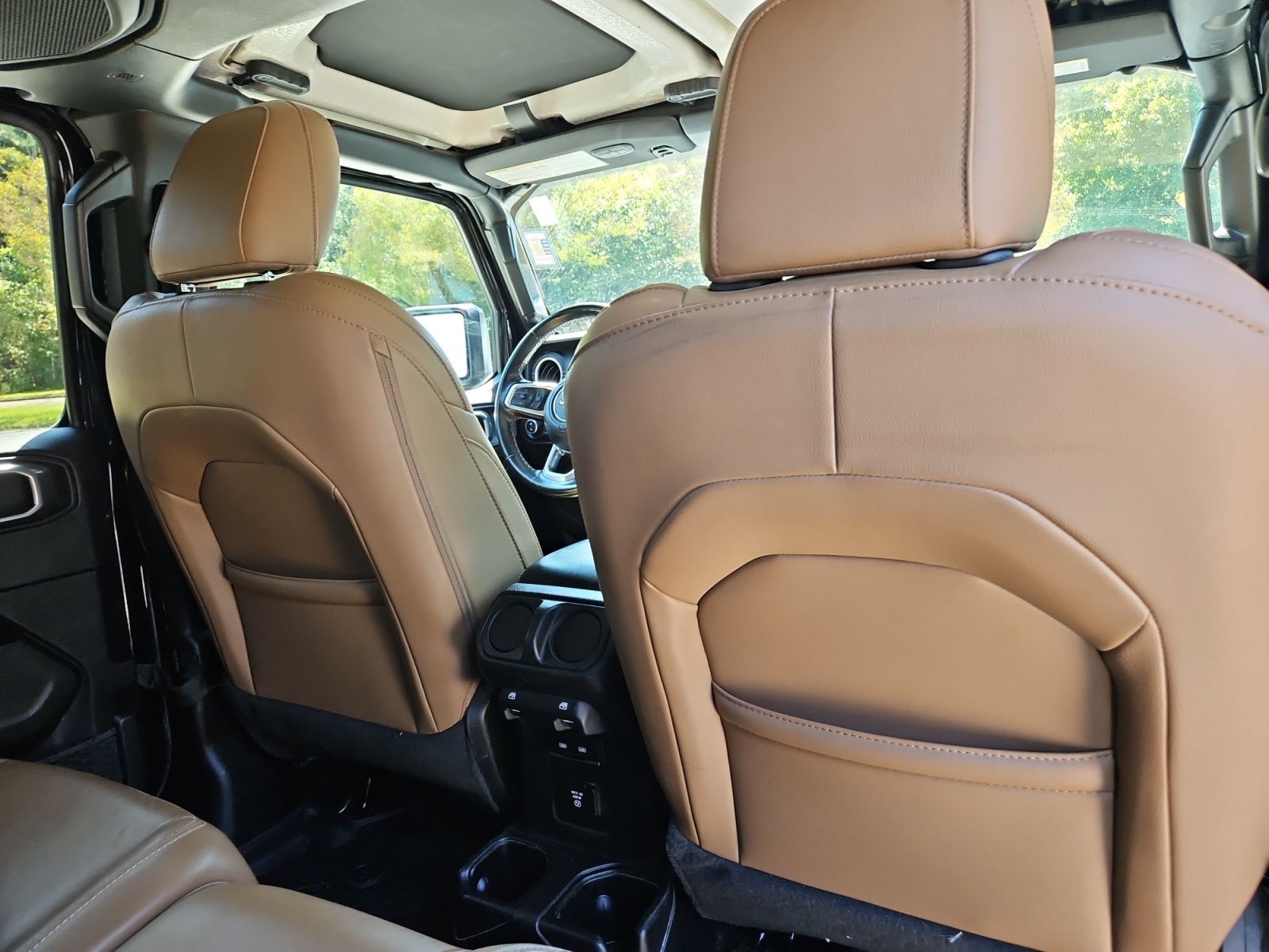 2021 Jeep Gladiator Overland photo 17