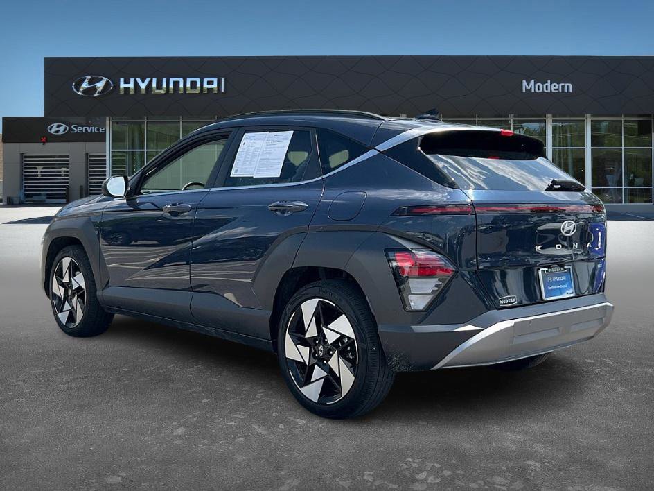 2024 Hyundai Kona Limited photo 4