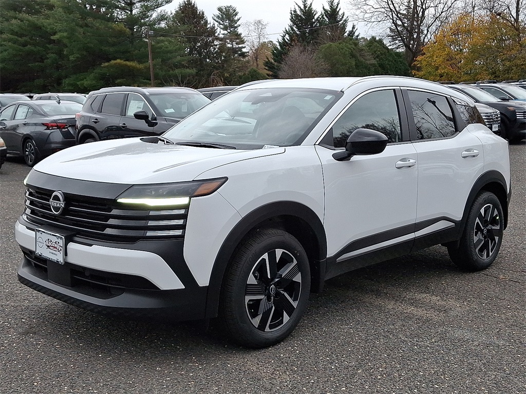 2026 Nissan Kicks SV photo 2