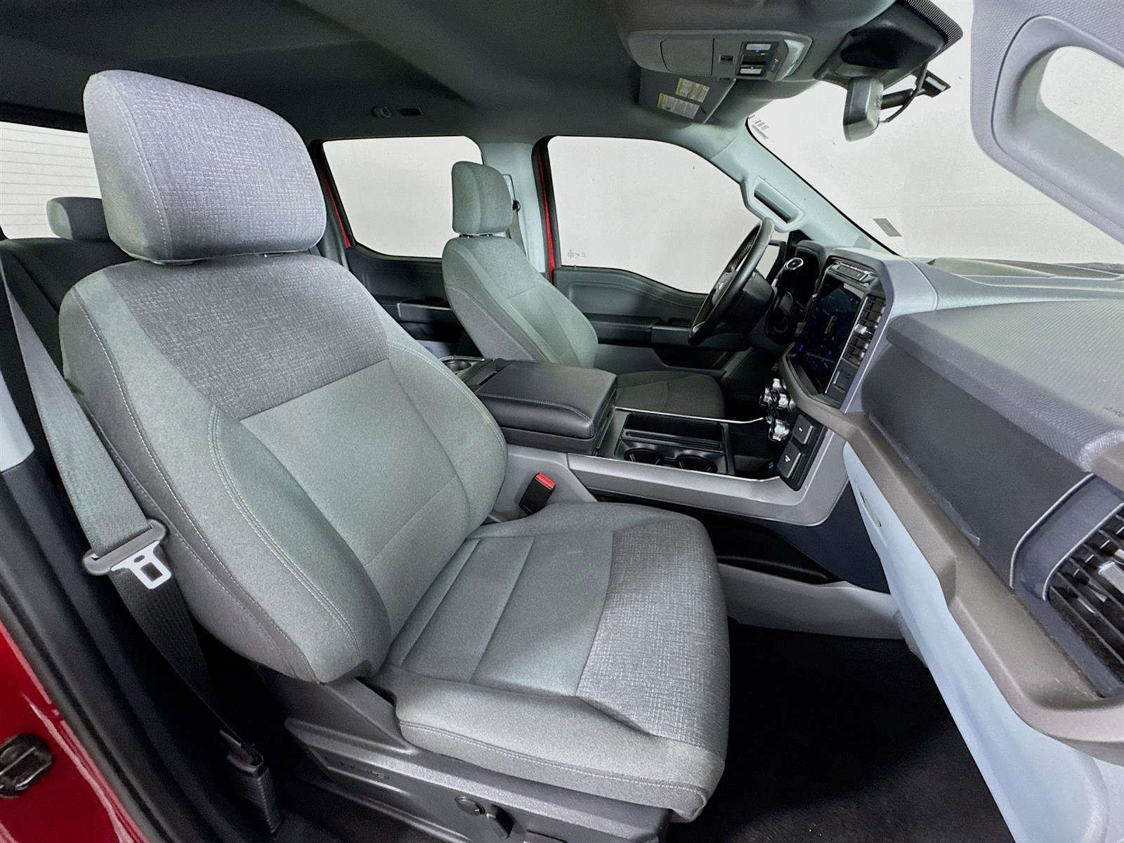 2024 Ford F-150 XLT photo 26