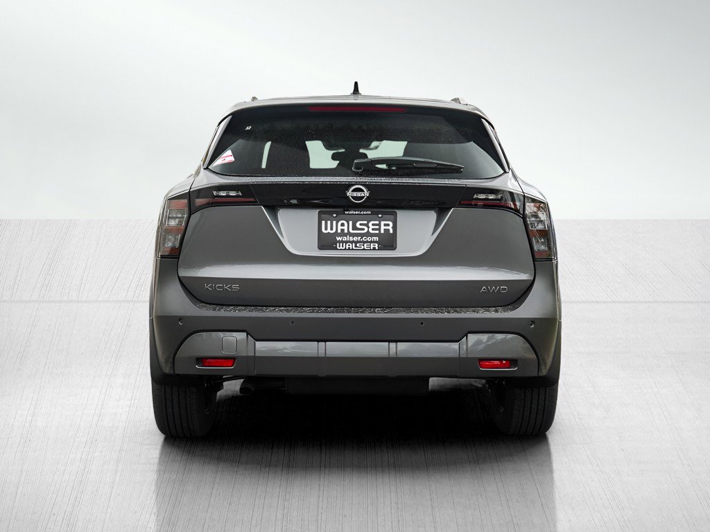 2026 Nissan Kicks SV photo 4