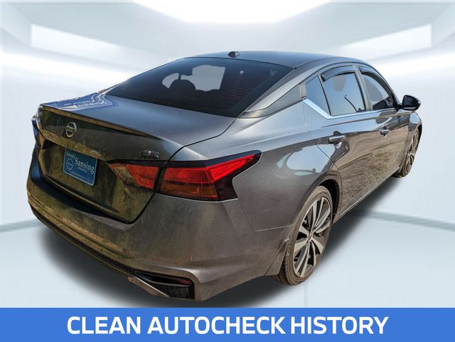 2019 Nissan Altima 2.5 SR photo 4