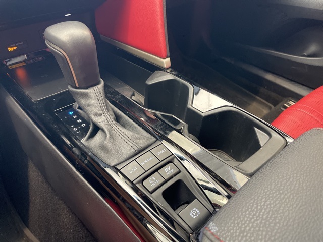 2025 Toyota Camry XSE photo 7