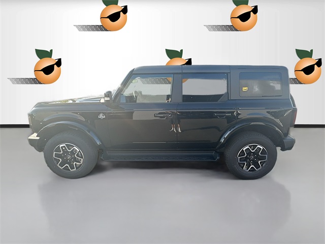 2025 Ford Bronco Outer Banks photo 3