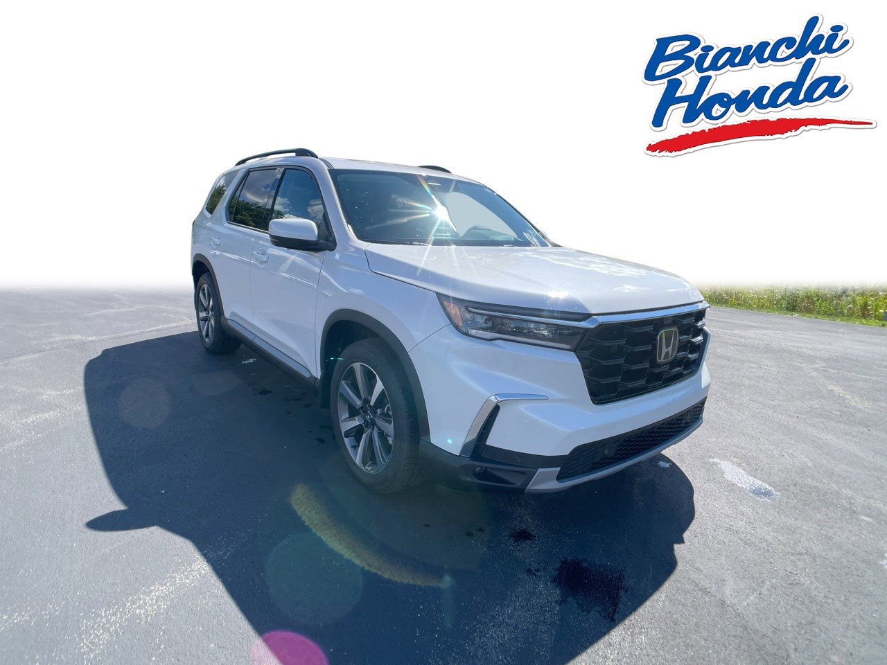 2025 Honda Pilot Elite's photo