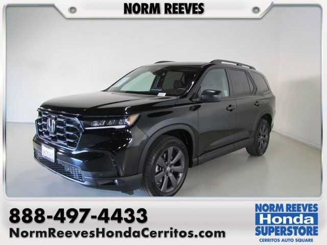 2025 Honda Pilot Sport's photo