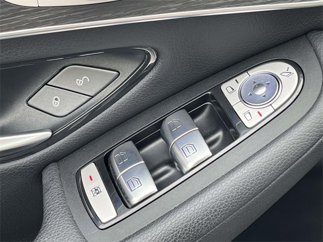 2021 Mercedes Benz GLC 300 4MATIC photo 25