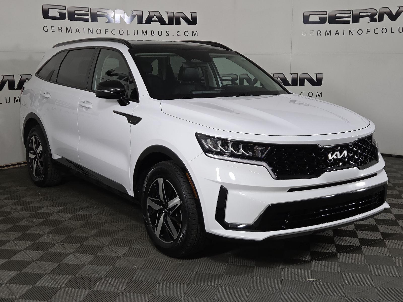 2022 Kia Sorento S photo 3