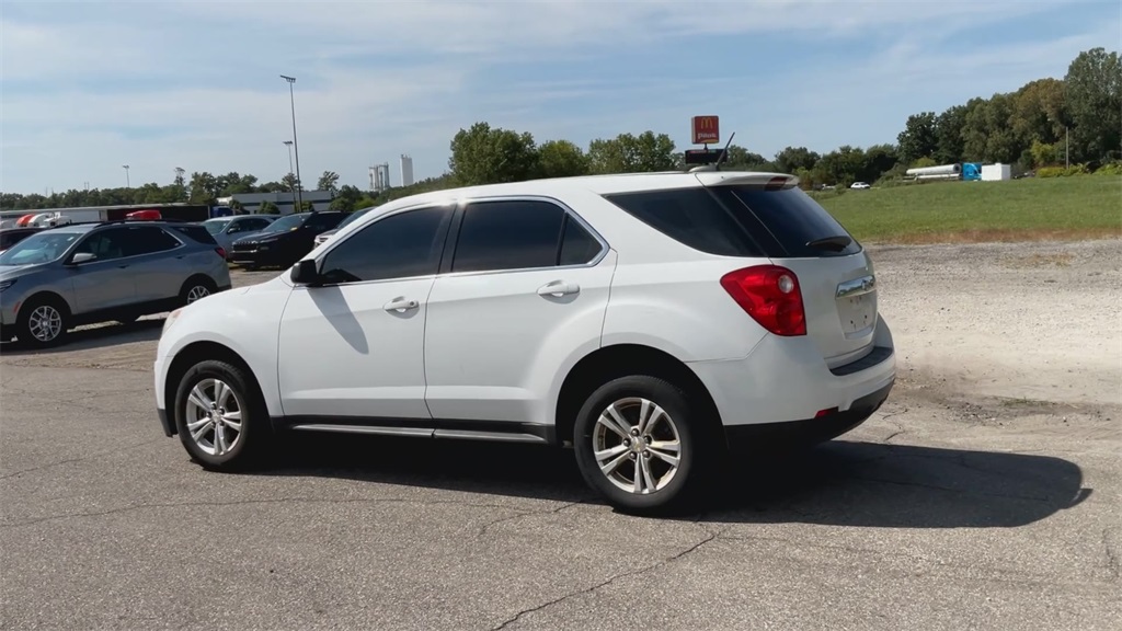 2015 Chevrolet Equinox LS photo 5