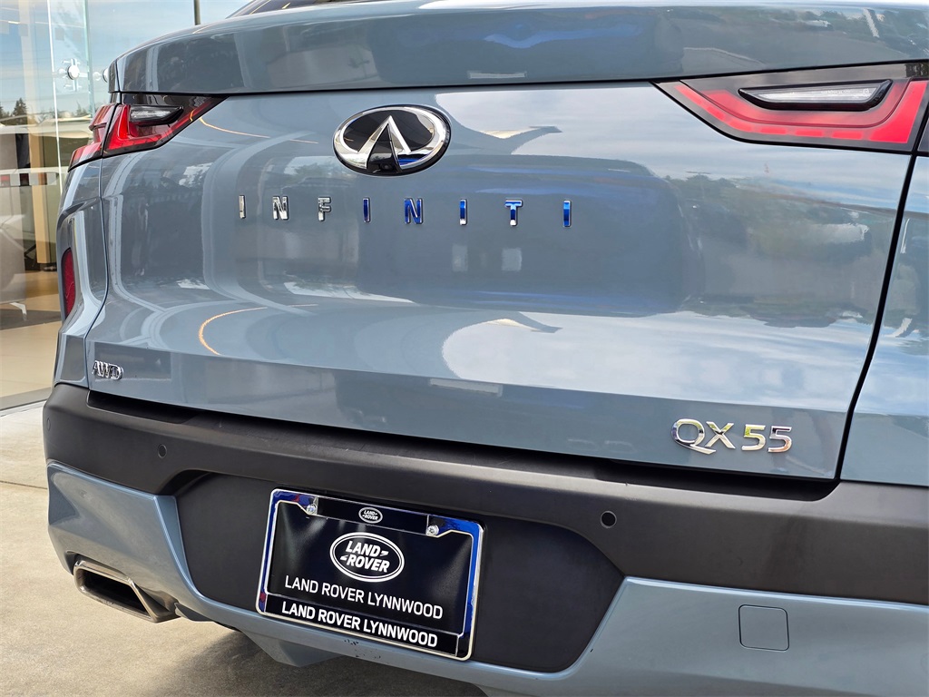 2022 Infiniti QX55 Essential photo 9
