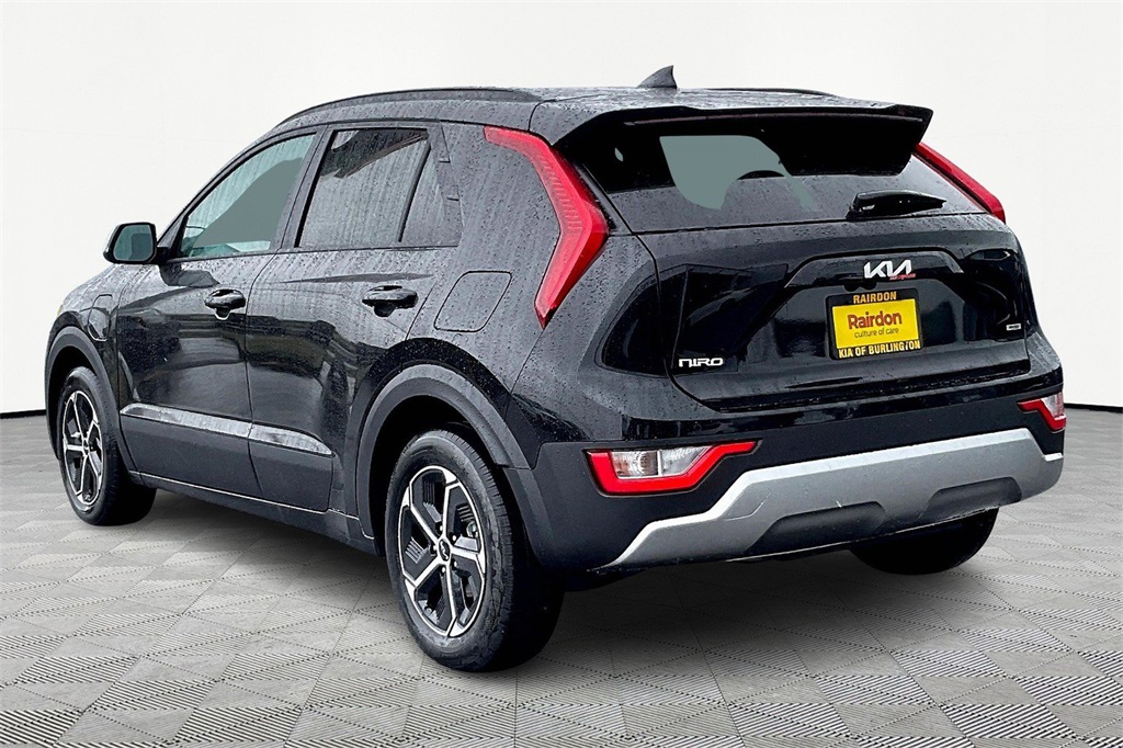 2025 Kia Niro EX photo 3
