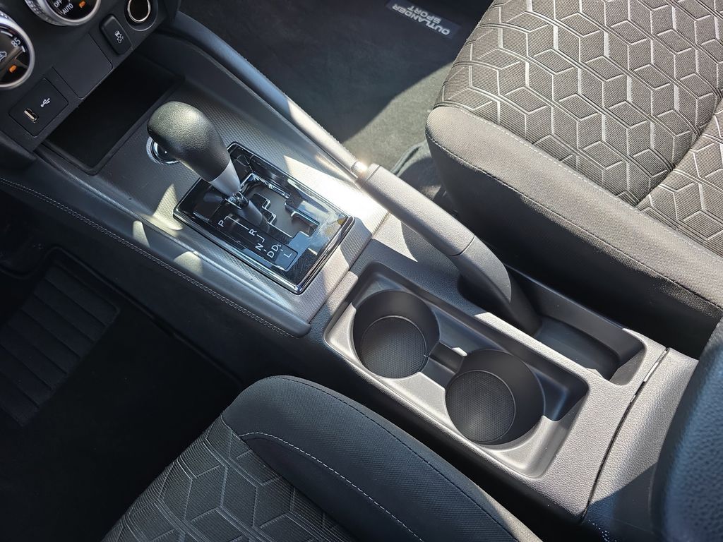 2024 Mitsubishi Outlander Sport ES LE SE photo 23