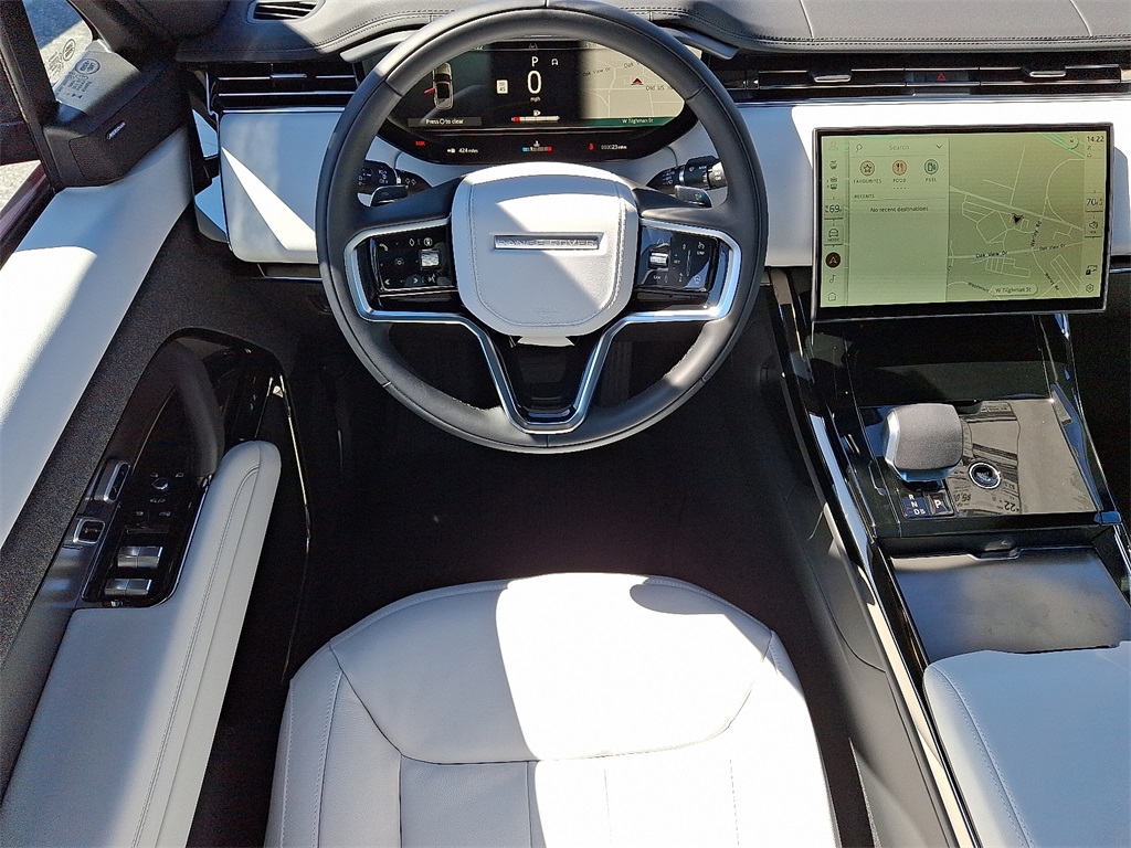 2025 Land Rover Range Rover Sport P360 S photo 6