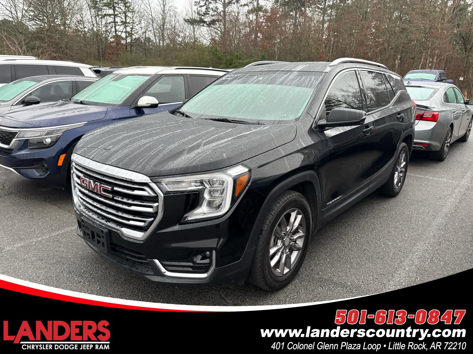 2023 GMC Terrain SLT's photo