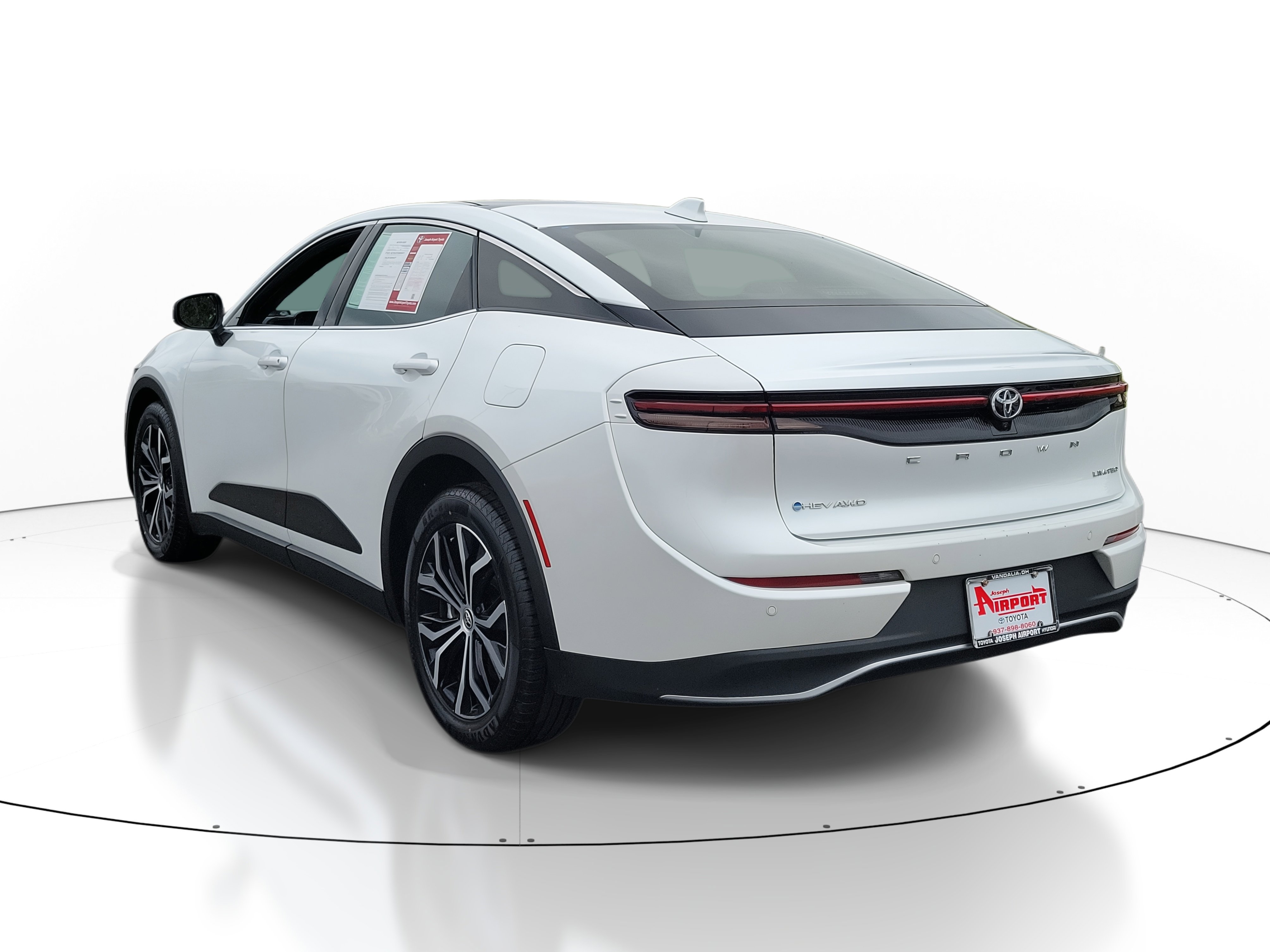 2024 Toyota Crown Limited photo 3