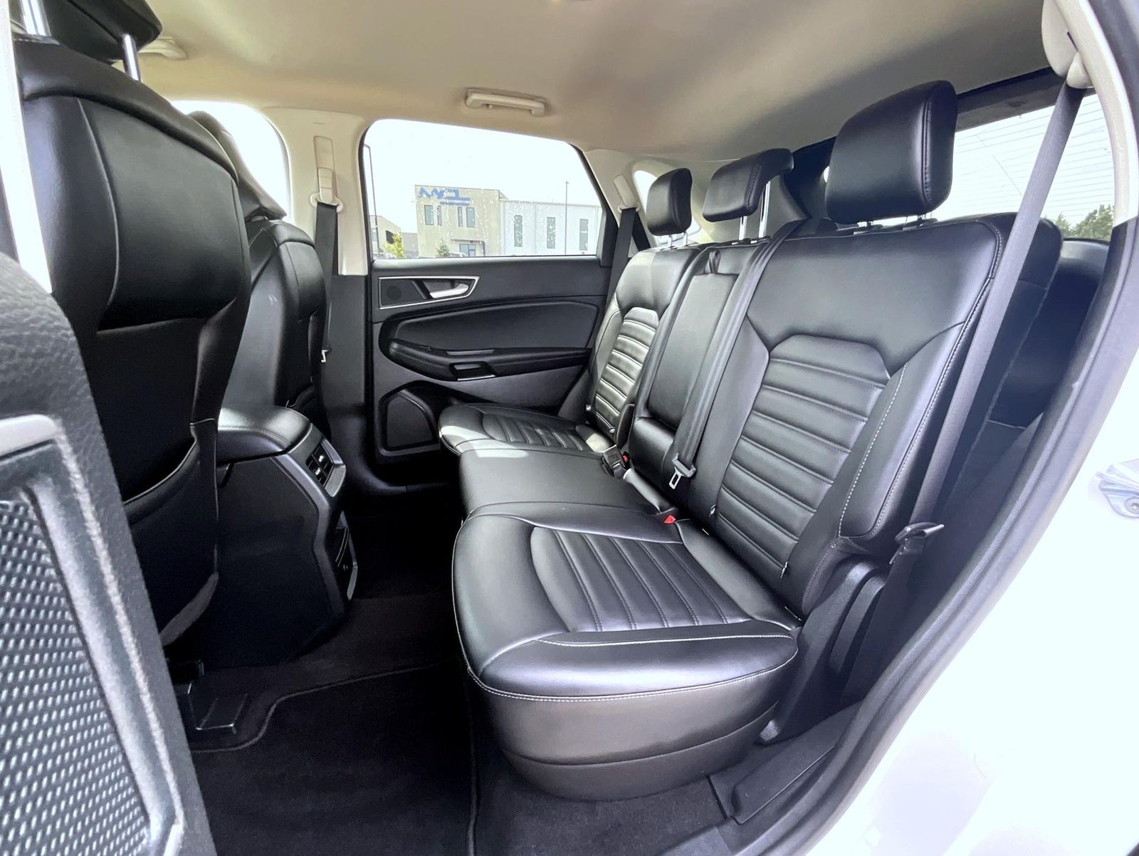 2024 Ford Edge SEL photo 19