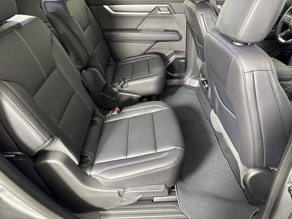 2025 Gmc Acadia Elevation photo 11