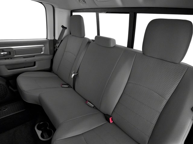 2017 Ram 1500 SLT photo 14
