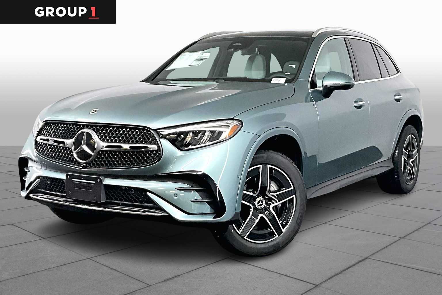2026 Mercedes-Benz GLC Base's photo