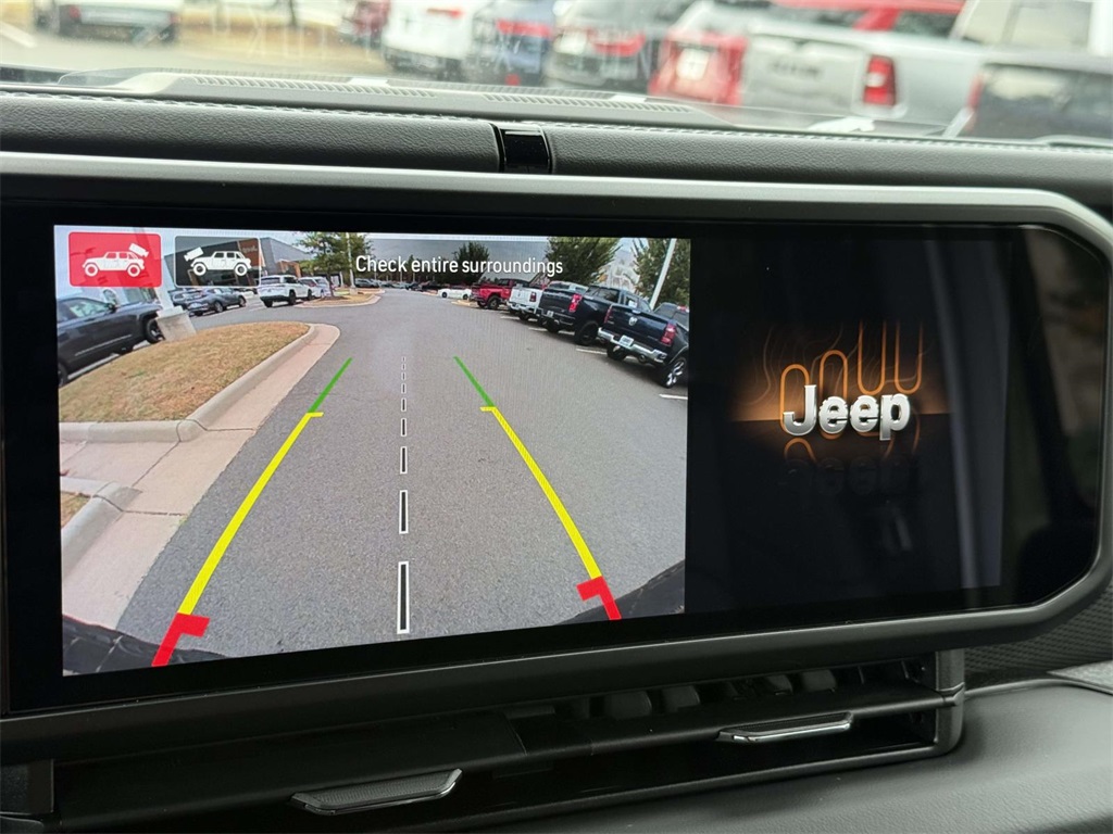 2025 Jeep Wrangler Rubicon X photo 30
