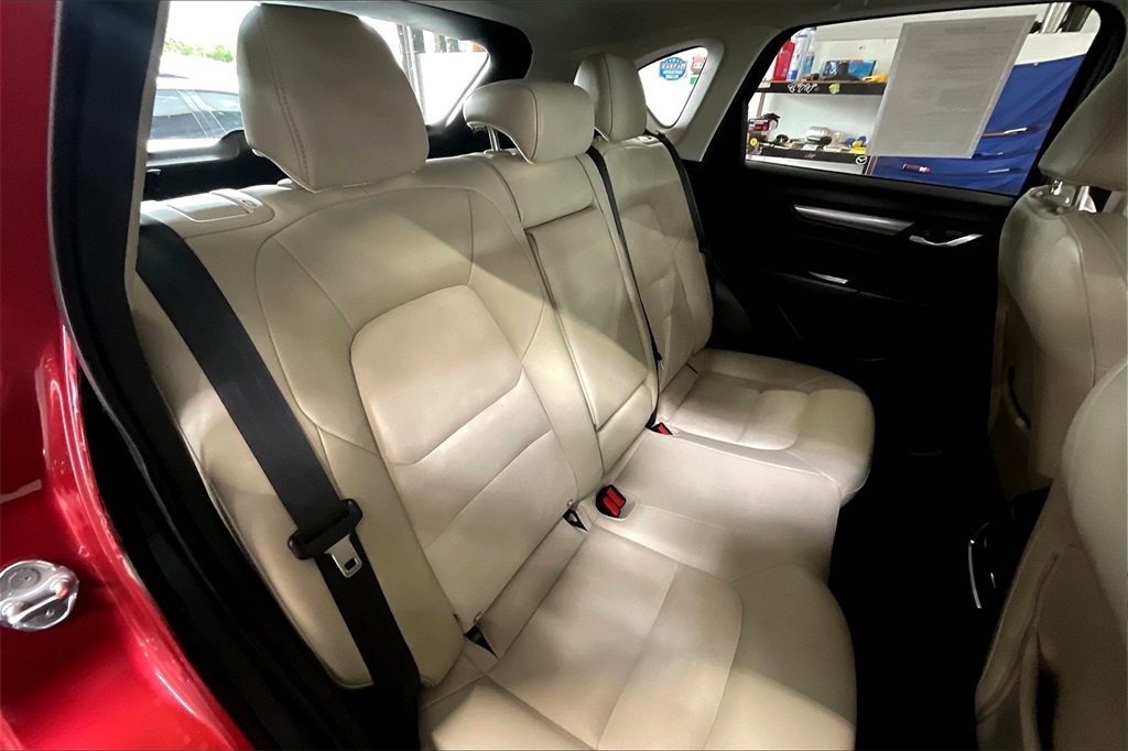 2022 Mazda CX-5 2.5 Premium Plus photo 25