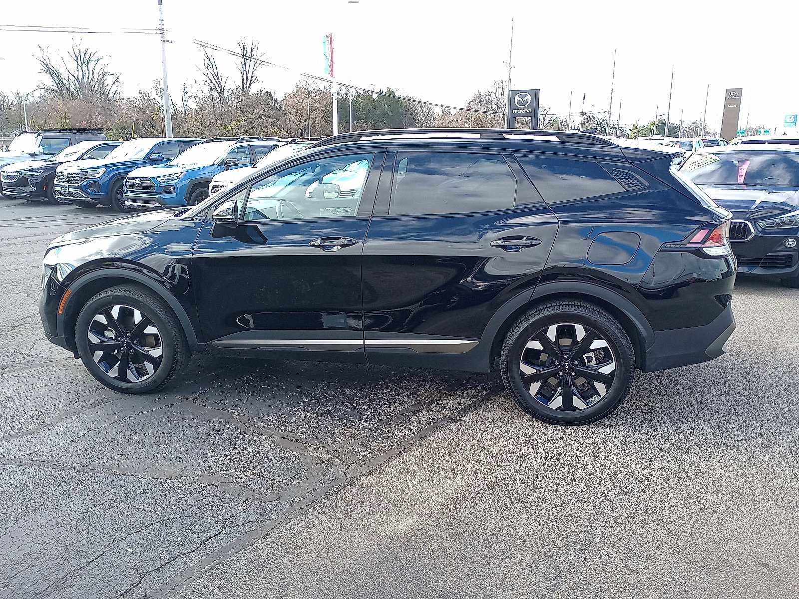 2023 Kia Sportage X-Line photo 4